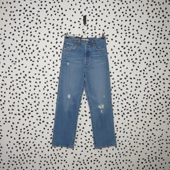 Levi’s Premium Medium Wash Distressed Ribcage Straight Ankle Jeans - Picture 3 of 15